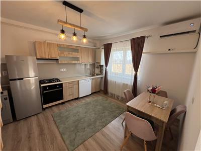 De inchiriat apartament cu 2 camere balcon si loc parcare situat in zona Calea Cisnadiei din Sibiu