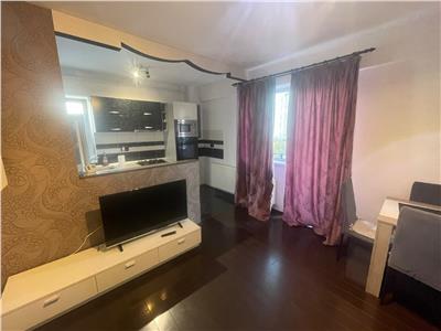 De inchiriat apartament cu 3 camere decomandate balcon si loc parcare in zona Turnisor din Sibiu