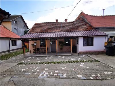 Casa cu 2 camere de vanzare in zona Centrala din Sibiu