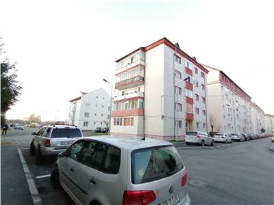 Apartament la mansarda cu 2 camere decomandate de vanzare in Sibiu zona Strand