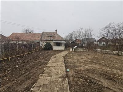 Casa de vanzare cu 500 mp de teren in zona Terezian din Sibiu