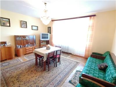 De inchiriat apartament la casa cu 4 camere si balcon in zona Sub Arini din Sibiu